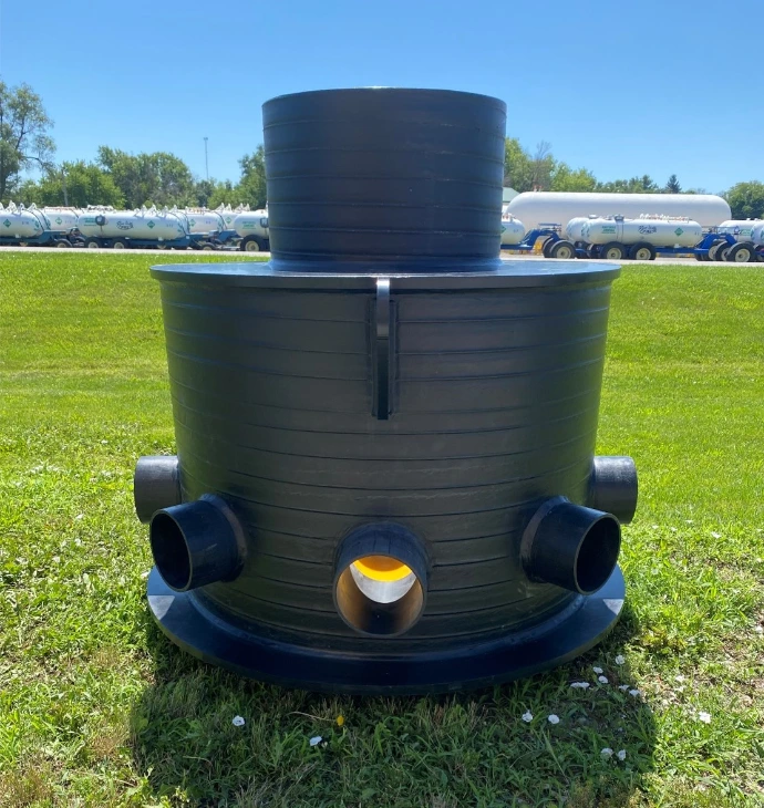 The complete MagnaPlast™ manhole system